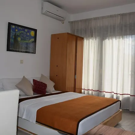 Crobeg Apartment Rab Town