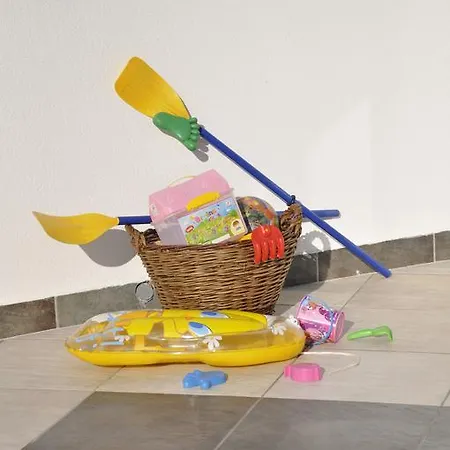 Crobeg Apartman Rab Town