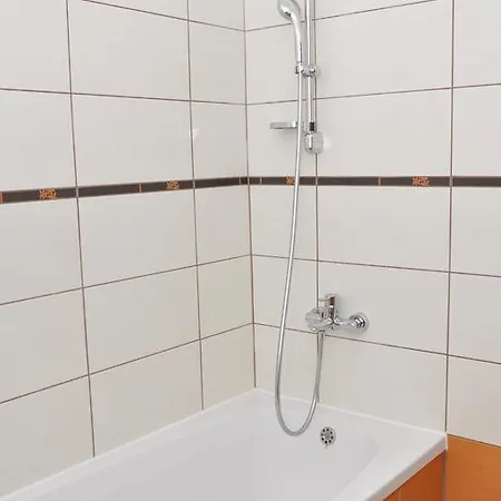 Crobeg Apartman Rab Town