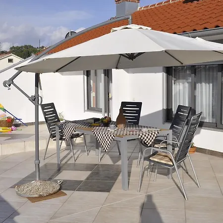 Crobeg Apartment *